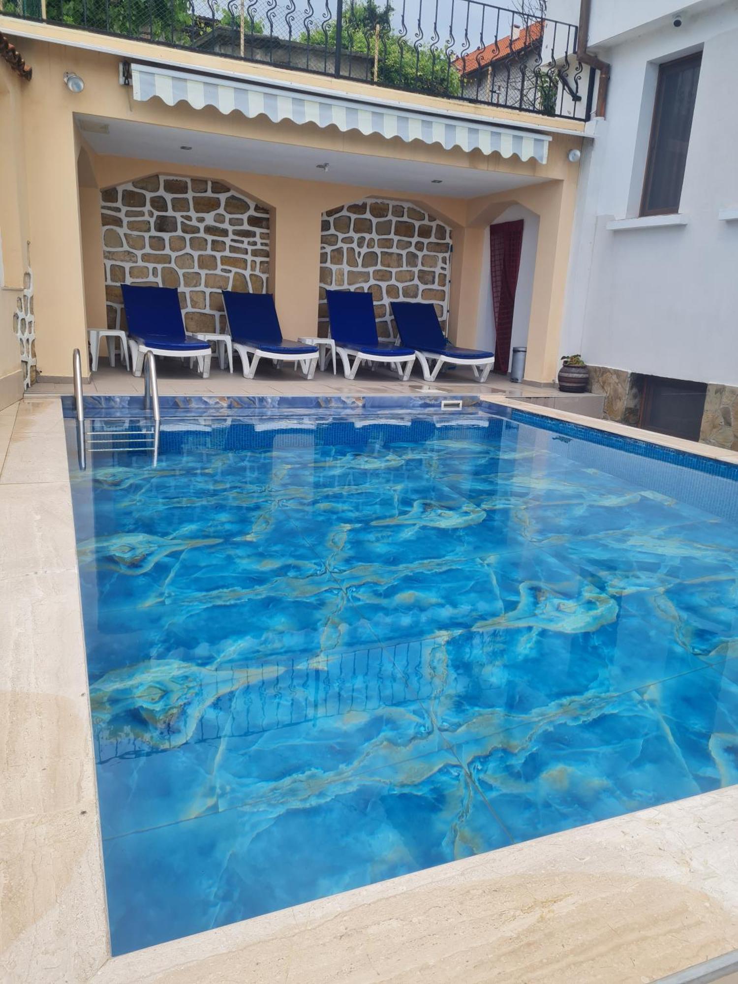 Guest House Harmony Veliko Tŭrnovo Exterior photo