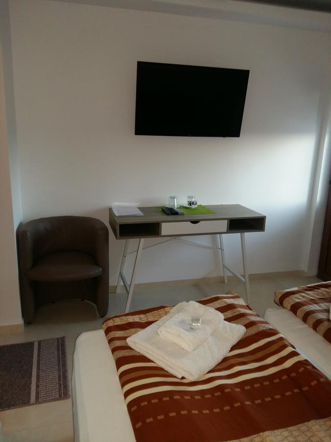 Guest House Harmony Veliko Tŭrnovo Exterior photo